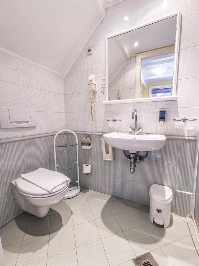 Offi Haz Hotel Eger Kültér fotó