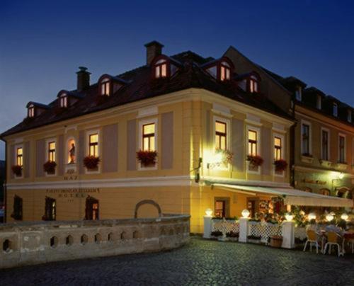 Offi Haz Hotel Eger Kültér fotó